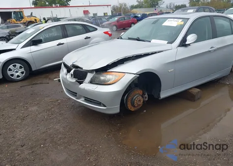 2006 BMW 330I из США, поврежденный, VIN WBAVB33516KR78364